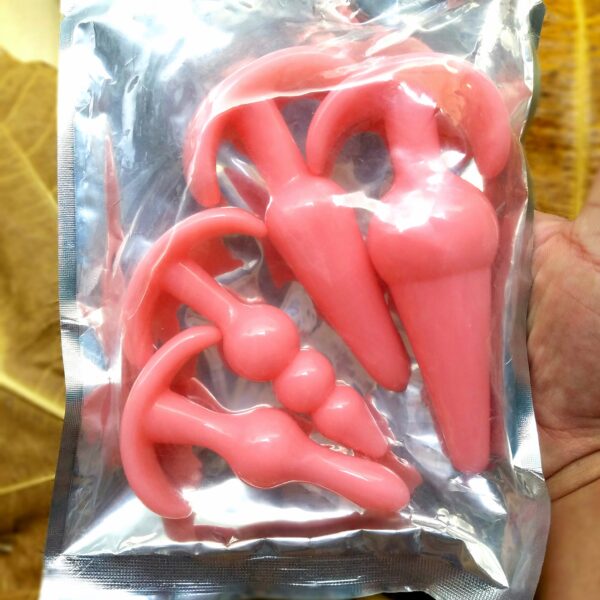 KIT DE PLUG ANAL/DILATADORES 4 PEÇAS EM SILICONE YAM BALLS