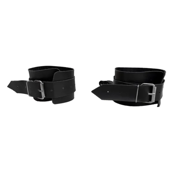 TORNOZELEIRA COM ARGOLAS FIVELA E REBITES EM COURO SINTÉTICO GD KING REF057